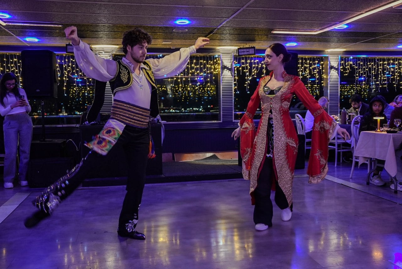 Bosphorus Dinner Cruise - Alcoholic Beverages Included - 1