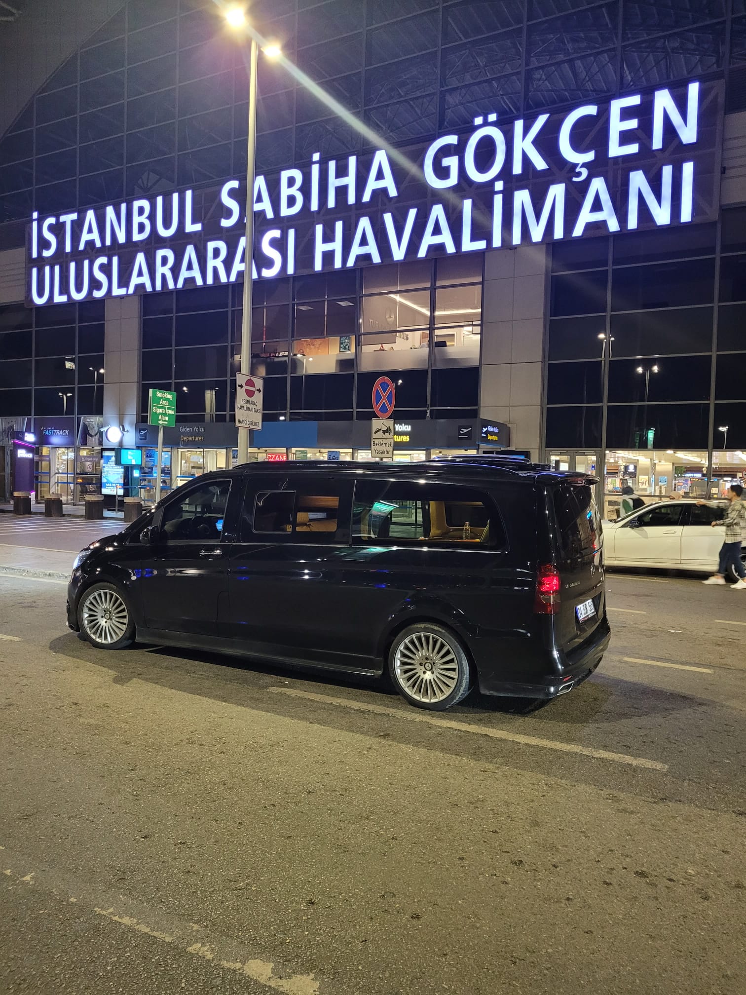 Sabiha Gokcen Havalimani Avrupa Yakasi Transfer — Rotalar, Sureler ve 2026 Fiyatlari