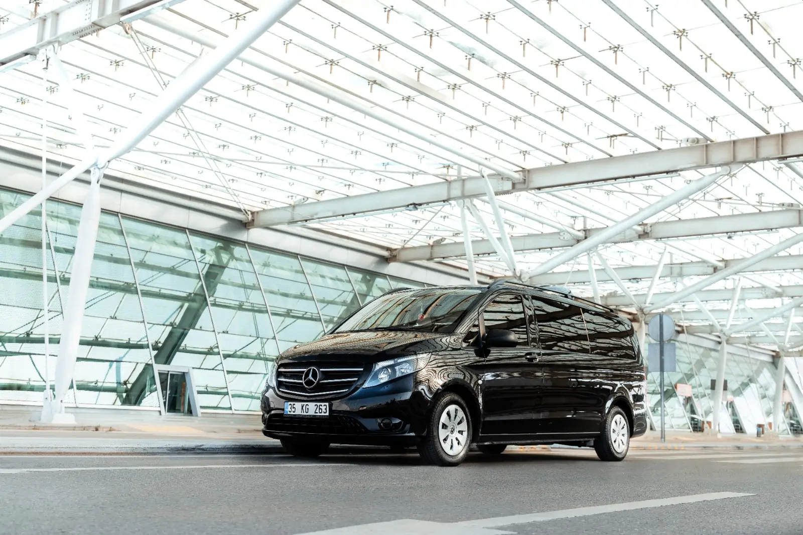Istanbul VIP Transfer — Mercedes ile Konforlu Yolculuk
