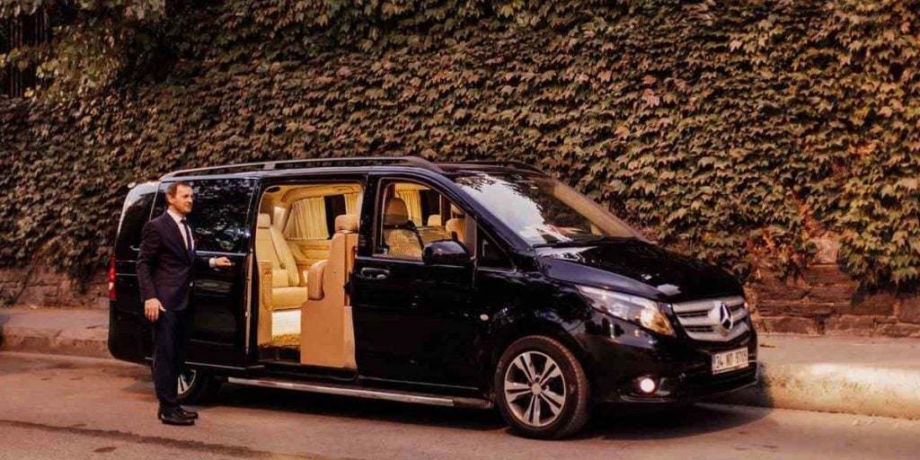 Istanbul Havalimani'ndan Taksim'e Ulasim — Tum Secenekler 2026